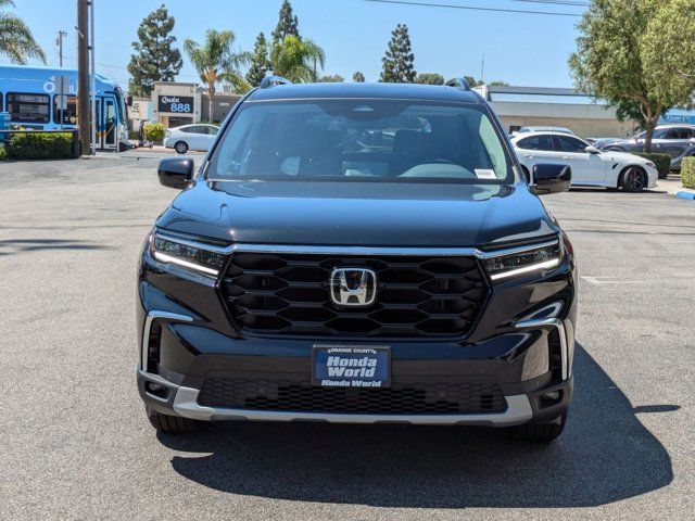 2025 Honda Pilot Touring