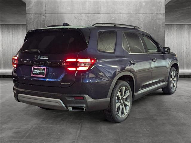 2025 Honda Pilot Touring