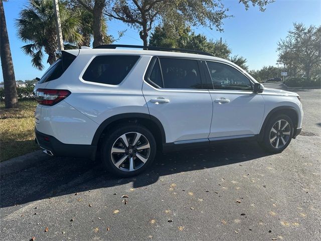 2025 Honda Pilot Touring