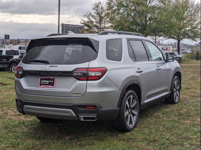 2025 Honda Pilot Touring