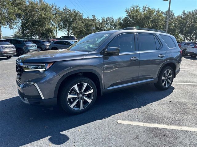 2025 Honda Pilot Touring