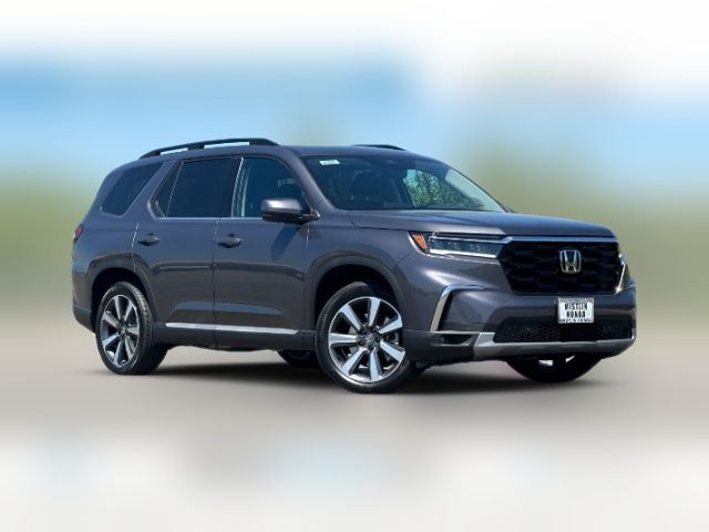 2025 Honda Pilot Touring