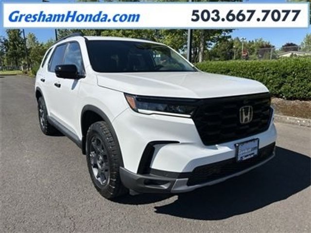 2025 Honda Pilot TrailSport