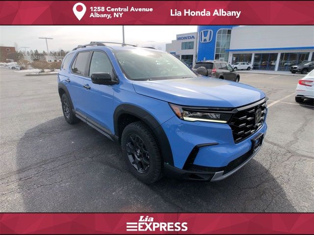 2025 Honda Pilot TrailSport