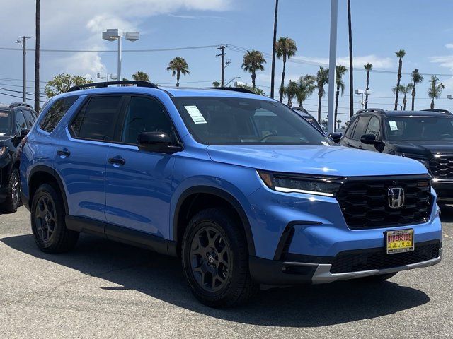 2025 Honda Pilot TrailSport