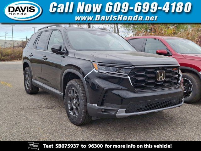 2025 Honda Pilot TrailSport