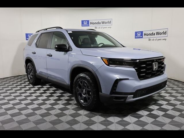 2025 Honda Pilot TrailSport