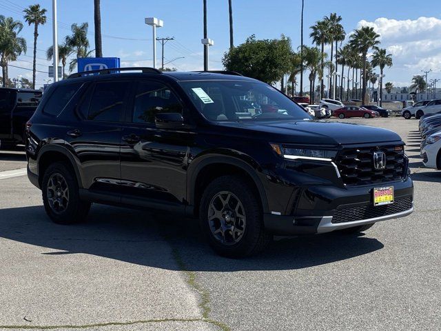 2025 Honda Pilot TrailSport