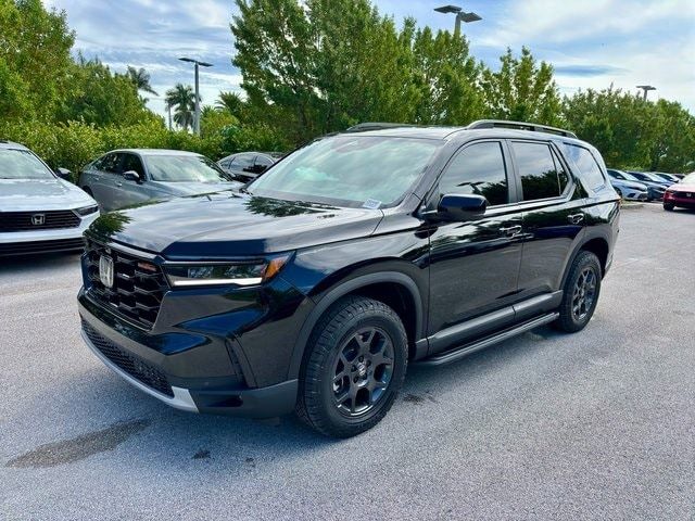 2025 Honda Pilot TrailSport