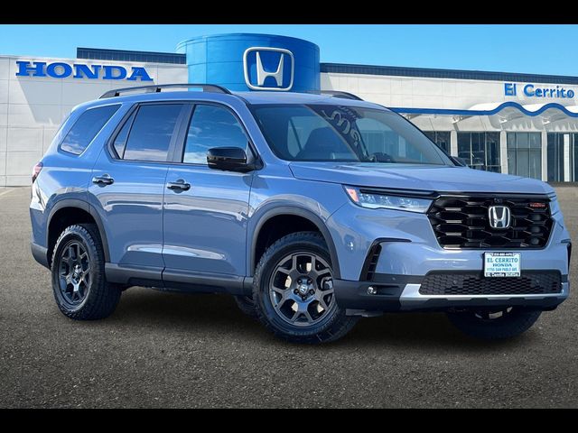 2025 Honda Pilot TrailSport