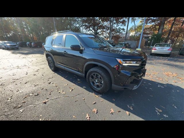 2025 Honda Pilot TrailSport