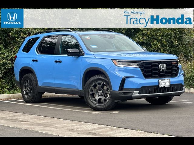 2025 Honda Pilot TrailSport