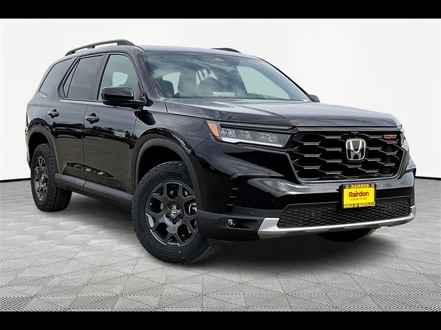 2025 Honda Pilot TrailSport