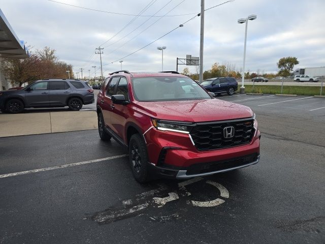 2025 Honda Pilot TrailSport