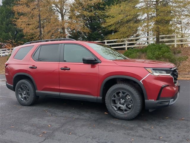 2025 Honda Pilot TrailSport