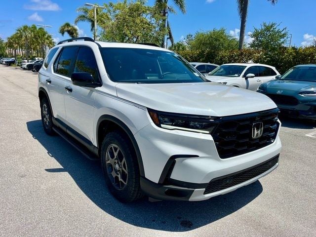 2025 Honda Pilot TrailSport