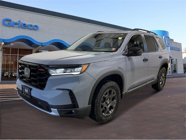 2025 Honda Pilot TrailSport