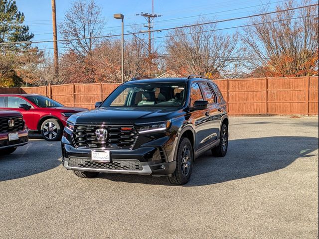 2025 Honda Pilot TrailSport