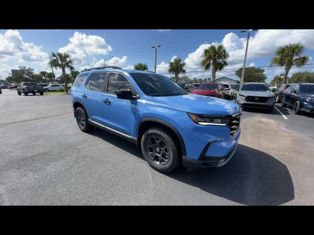 2025 Honda Pilot TrailSport