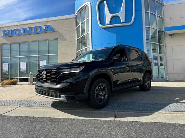 2025 Honda Pilot TrailSport