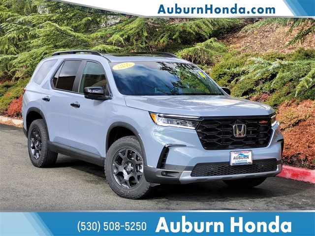 2025 Honda Pilot TrailSport