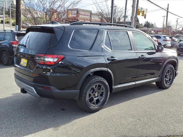 2025 Honda Pilot TrailSport