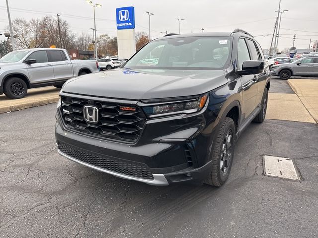 2025 Honda Pilot TrailSport