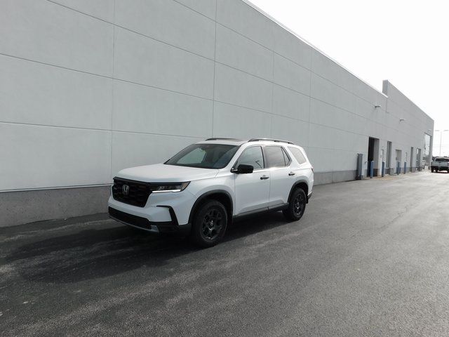 2025 Honda Pilot TrailSport