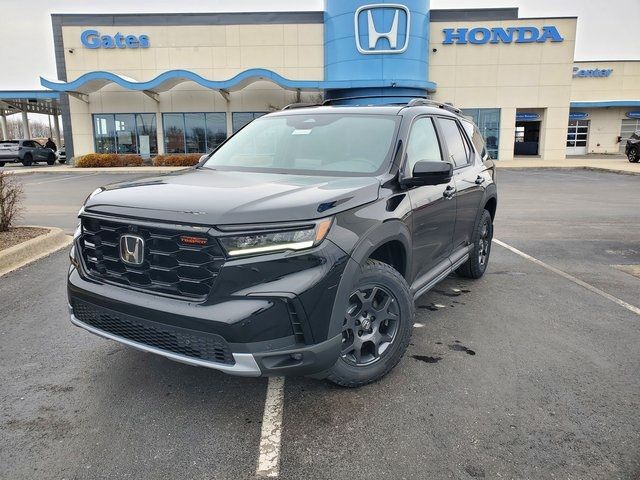 2025 Honda Pilot TrailSport