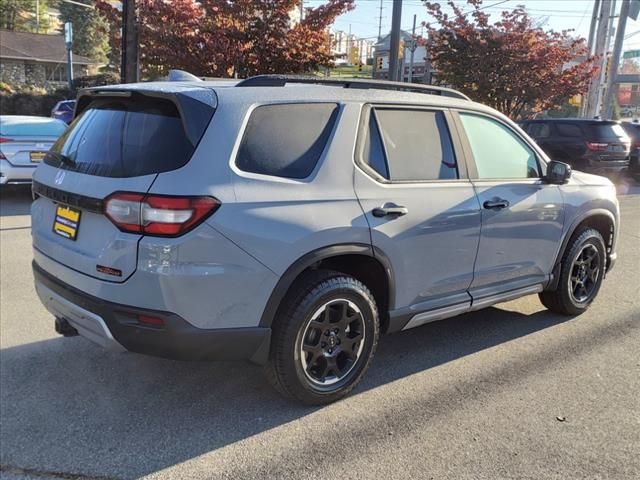 2025 Honda Pilot TrailSport