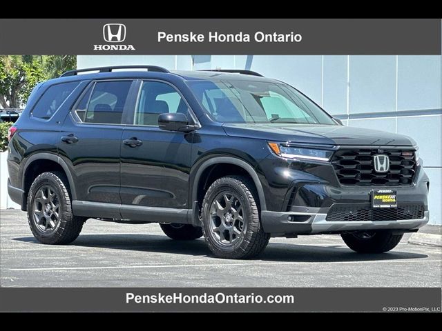 2025 Honda Pilot TrailSport