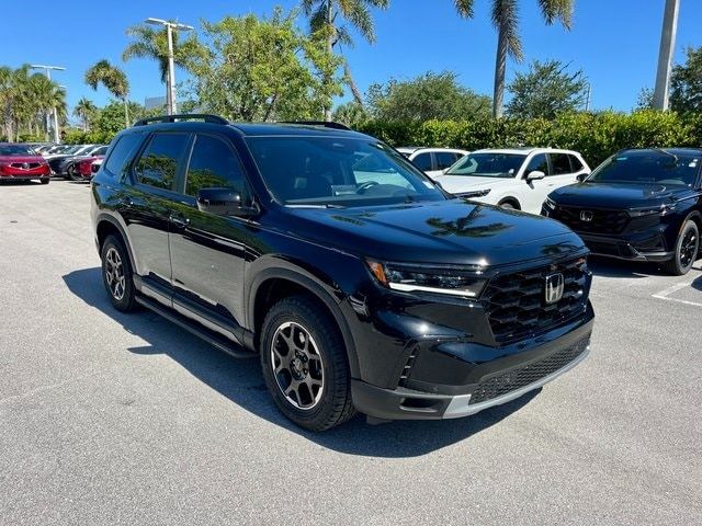 2025 Honda Pilot TrailSport