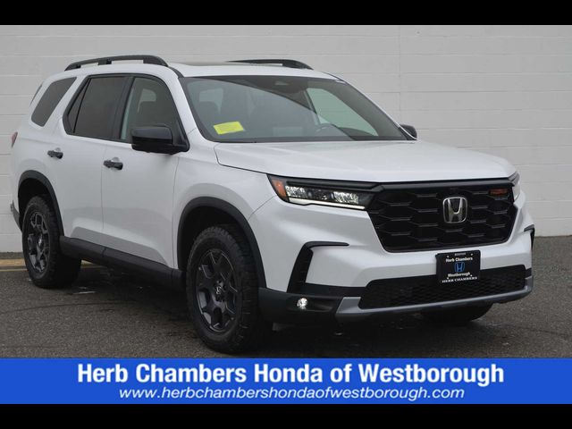 2025 Honda Pilot TrailSport