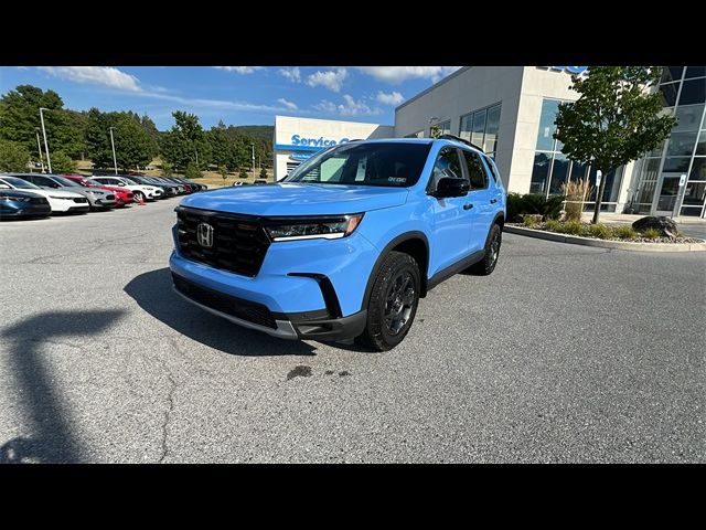 2025 Honda Pilot TrailSport