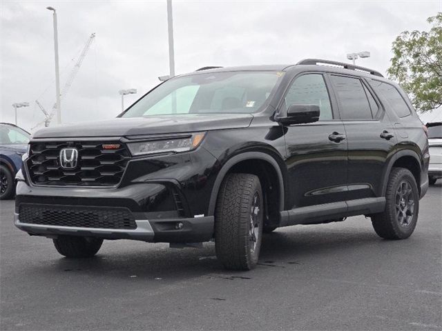 2025 Honda Pilot TrailSport