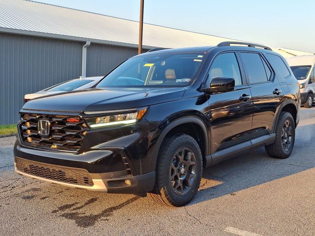 2025 Honda Pilot TrailSport