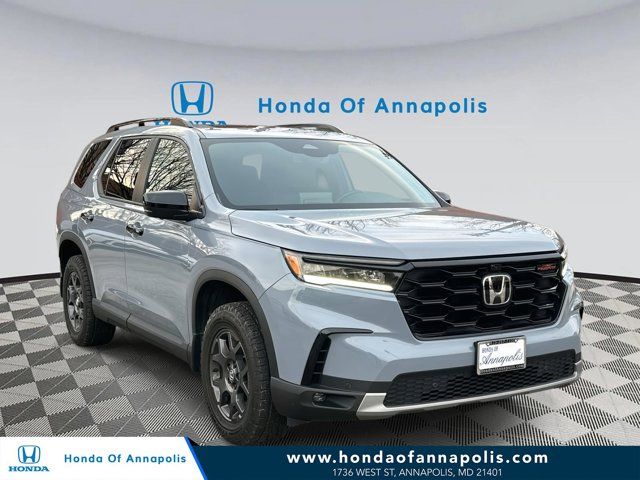 2025 Honda Pilot TrailSport