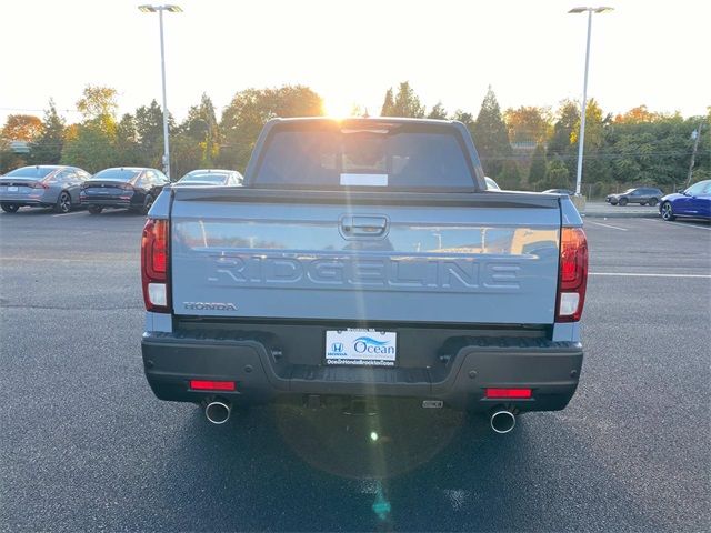 2025 Honda Ridgeline Black Edition