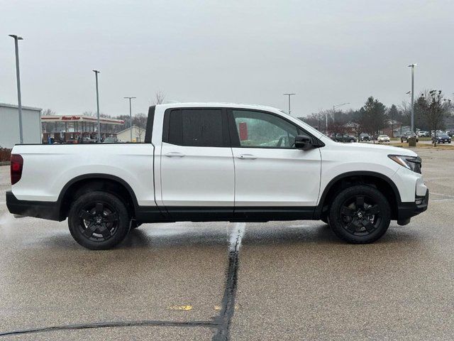 2025 Honda Ridgeline Black Edition