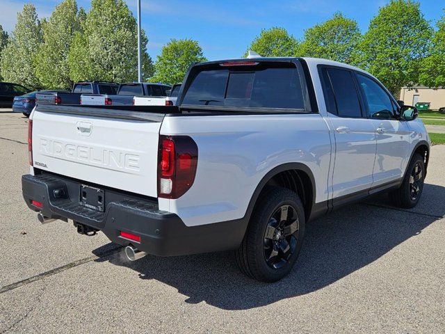 2025 Honda Ridgeline Black Edition