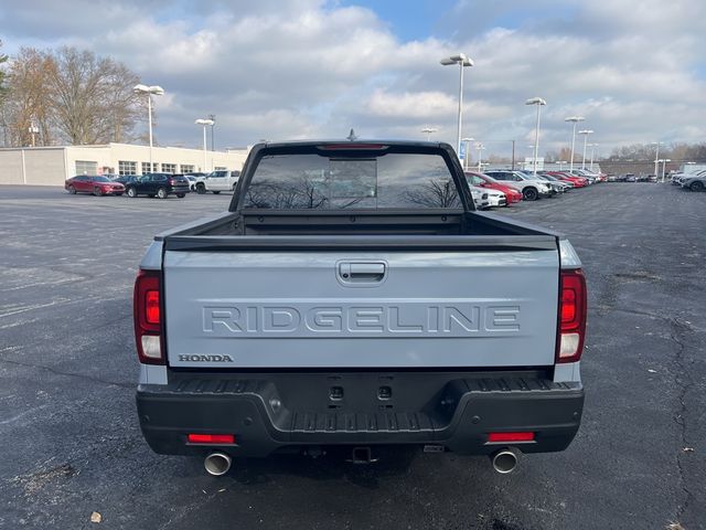 2025 Honda Ridgeline Black Edition