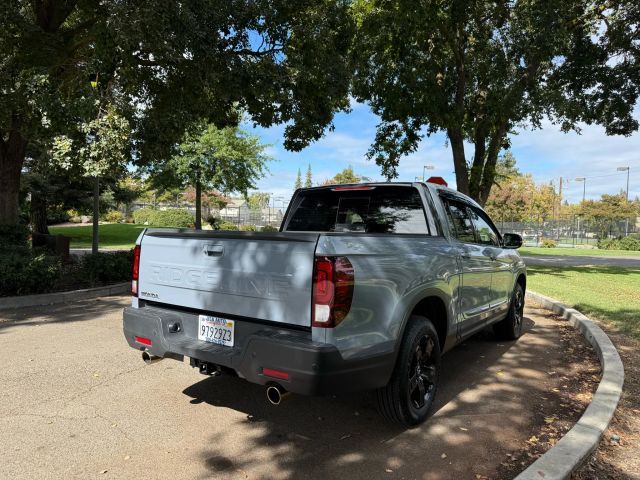 2025 Honda Ridgeline Black Edition