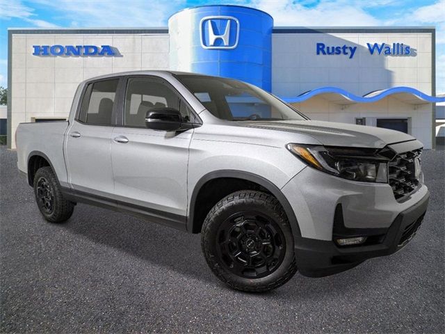 2025 Honda Ridgeline TrailSport+