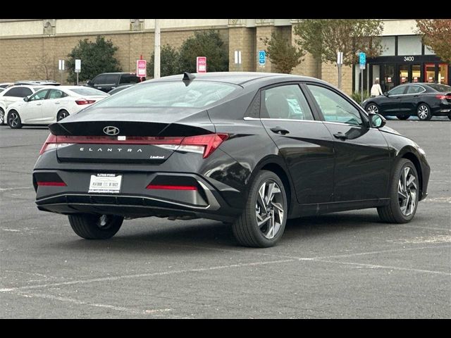 2025 Hyundai Elantra Limited