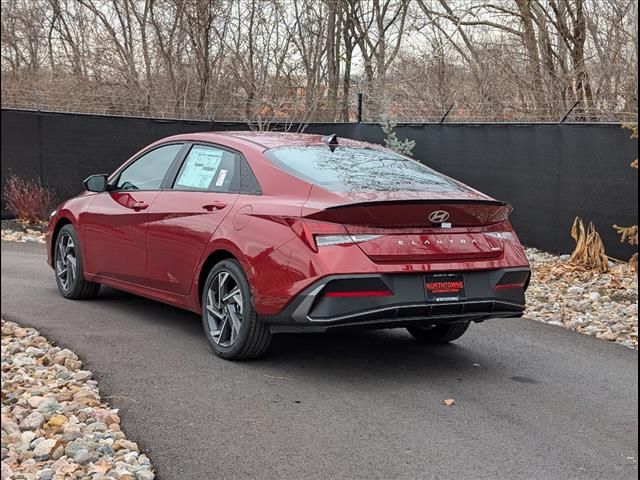 2025 Hyundai Elantra Hybrid SEL Sport