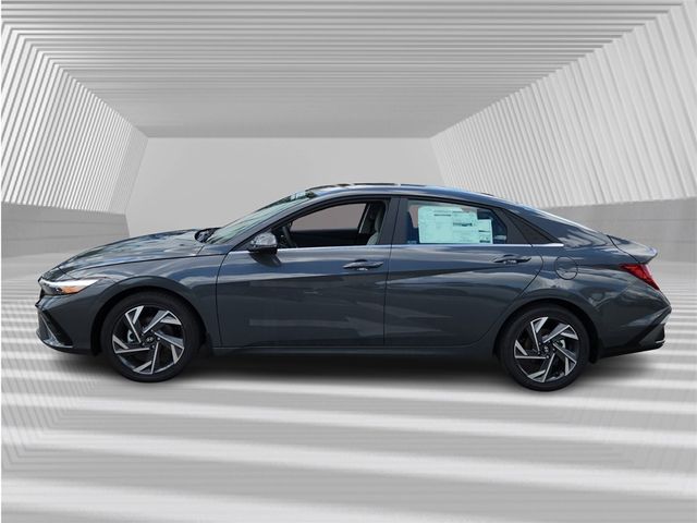 2025 Hyundai Elantra Hybrid Limited