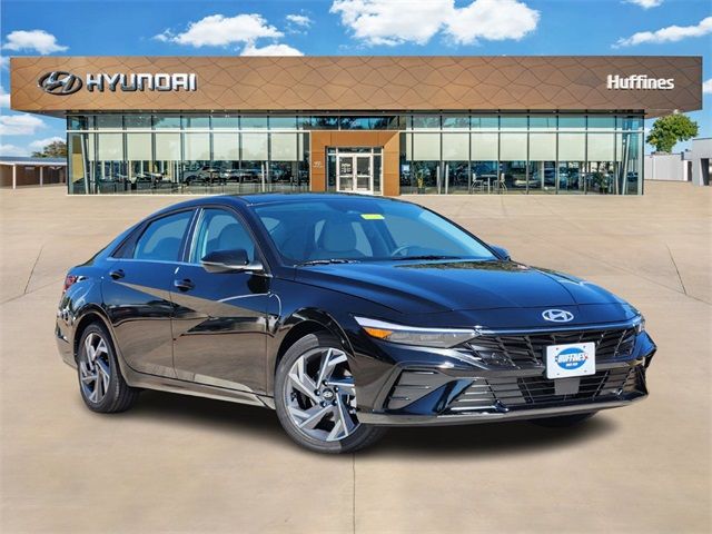 2025 Hyundai Elantra Limited