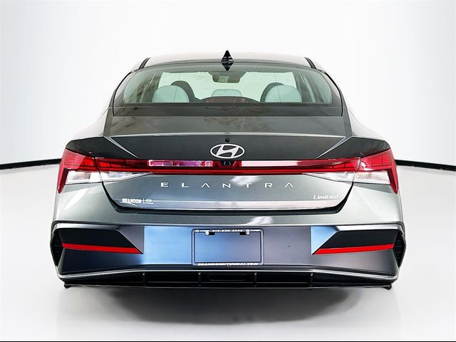 2025 Hyundai Elantra Limited