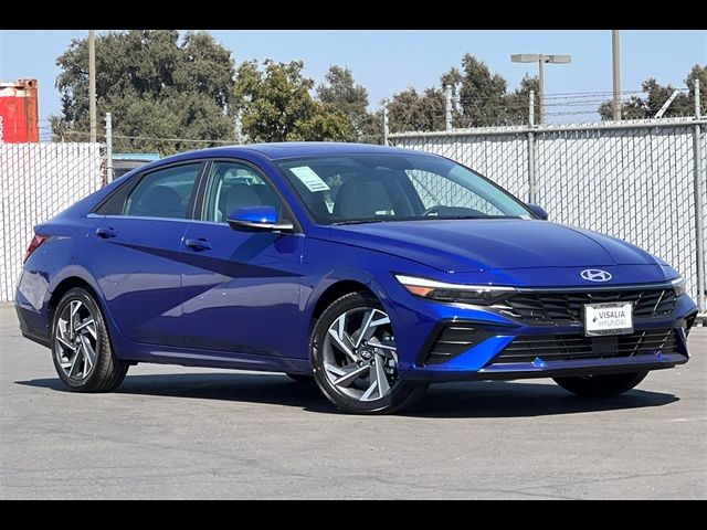 2025 Hyundai Elantra Limited