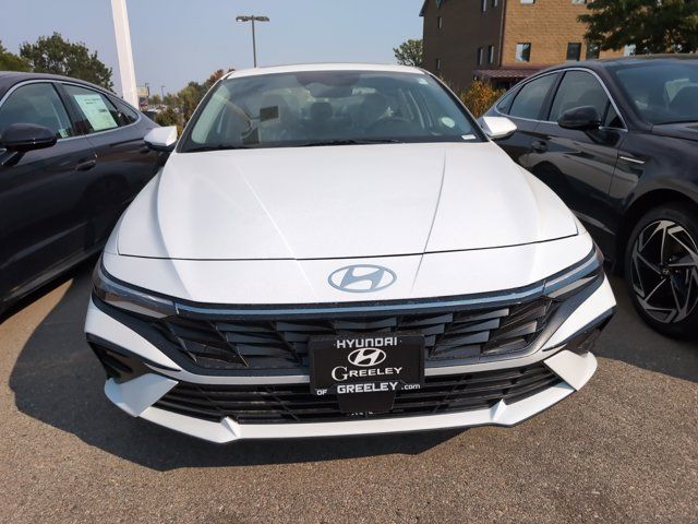 2025 Hyundai Elantra Limited